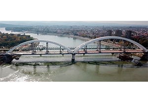 Azvi completes installation of the arches of Zezelj bridge in Serbia