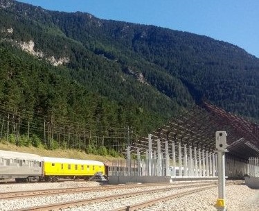 Aragon asks for reopening of Canfranc-Pau line before 2030